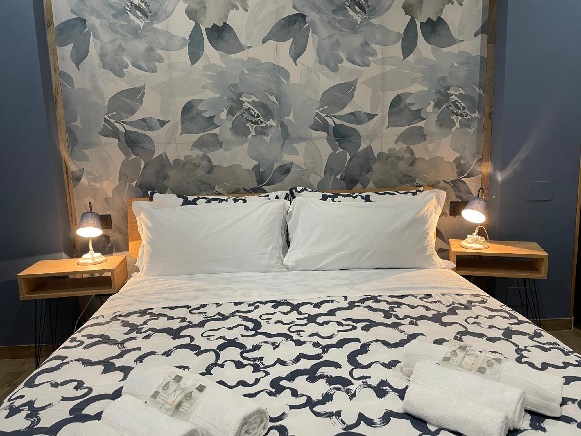 Helle Hus Guest House - 200M From Piazza Bologna Metro And 10 Minutes From The Colosseum Dış mekan fotoğraf