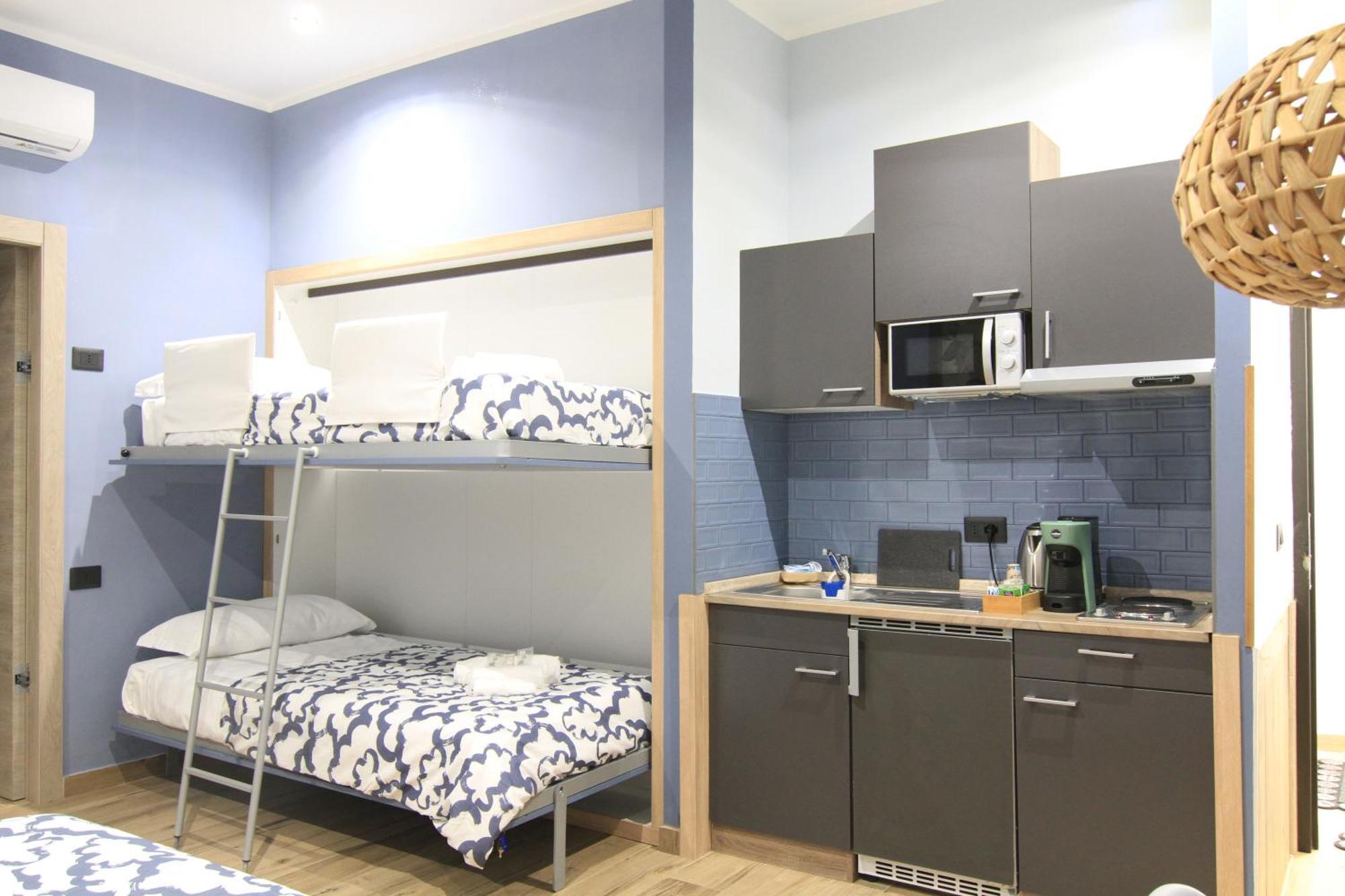 Helle Hus Guest House - 200M From Piazza Bologna Metro And 10 Minutes From The Colosseum Dış mekan fotoğraf