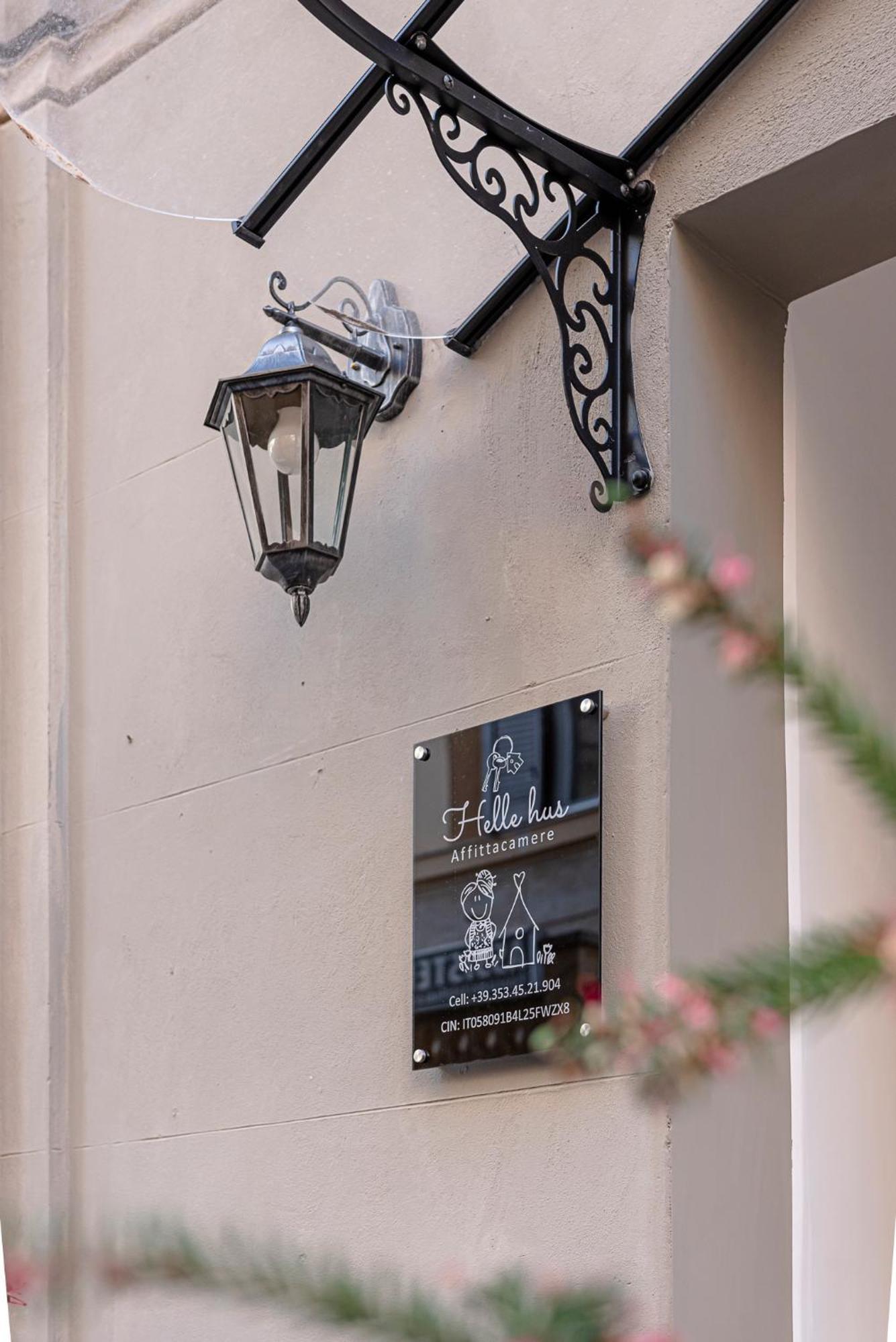 Helle Hus Guest House - 200M From Piazza Bologna Metro And 10 Minutes From The Colosseum Dış mekan fotoğraf