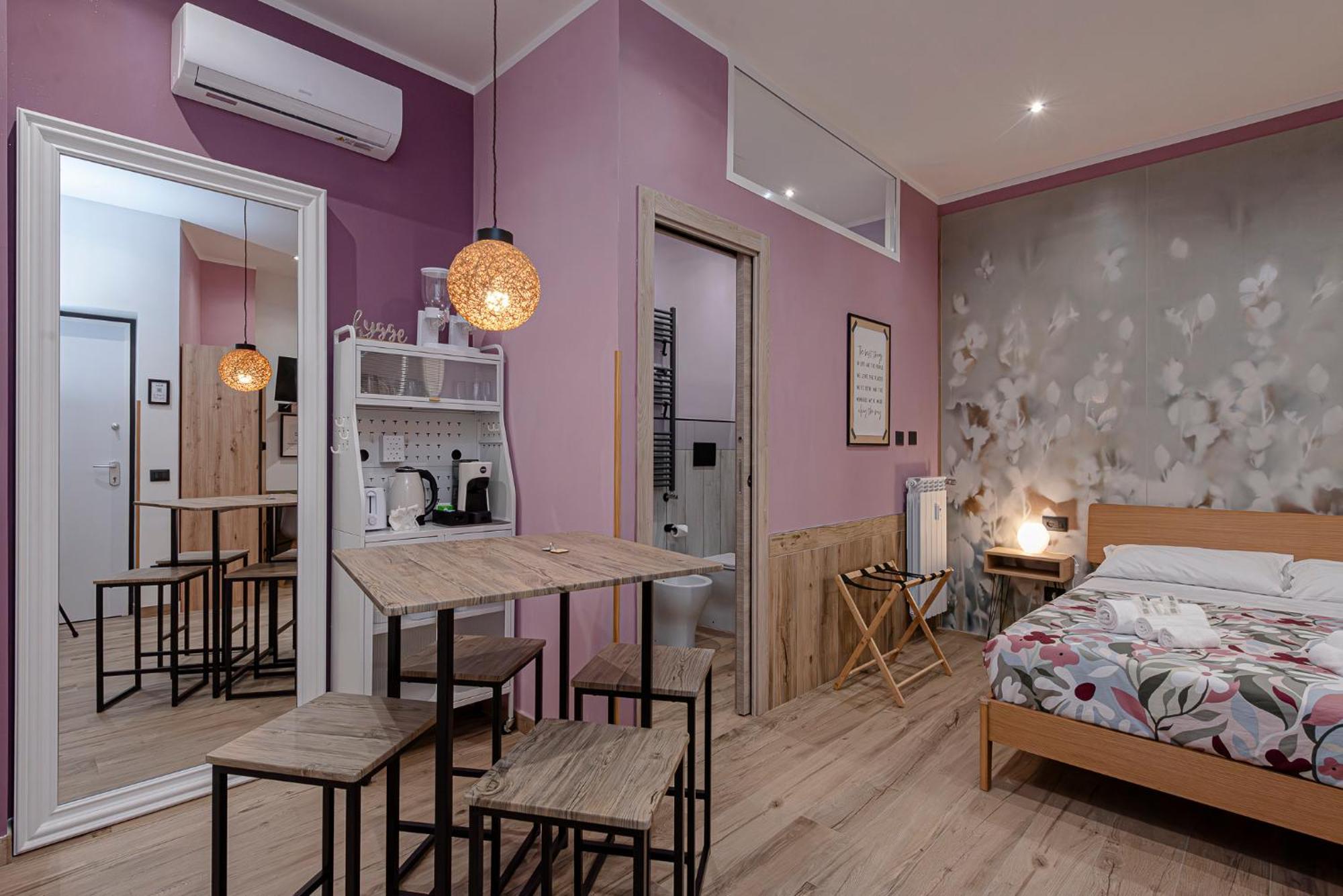 Helle Hus Guest House - 200M From Piazza Bologna Metro And 10 Minutes From The Colosseum Dış mekan fotoğraf